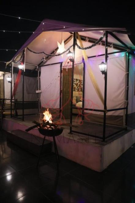 Luxury Farmhouse In Chhatarpur With Pool Nuova Delhi Esterno foto